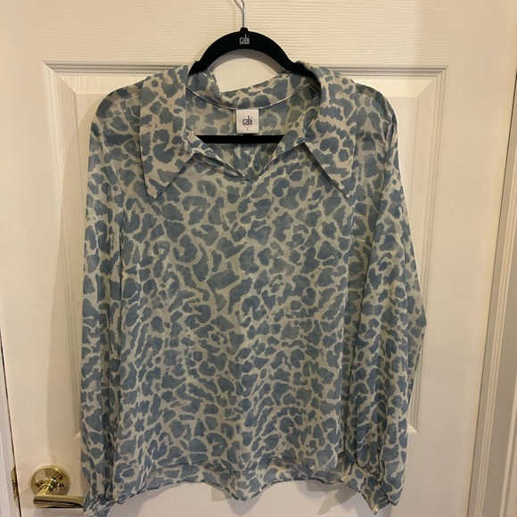 Cabi Pounce Blouse - Picture 6 of 11